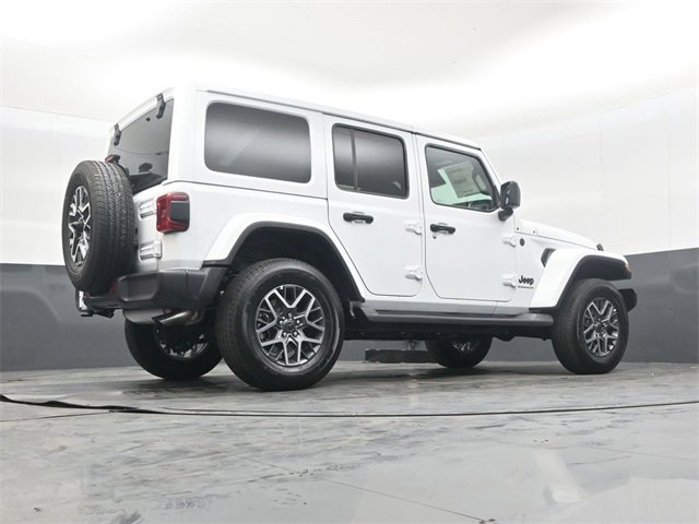New 2026 Jeep Wrangler Sahara image 38