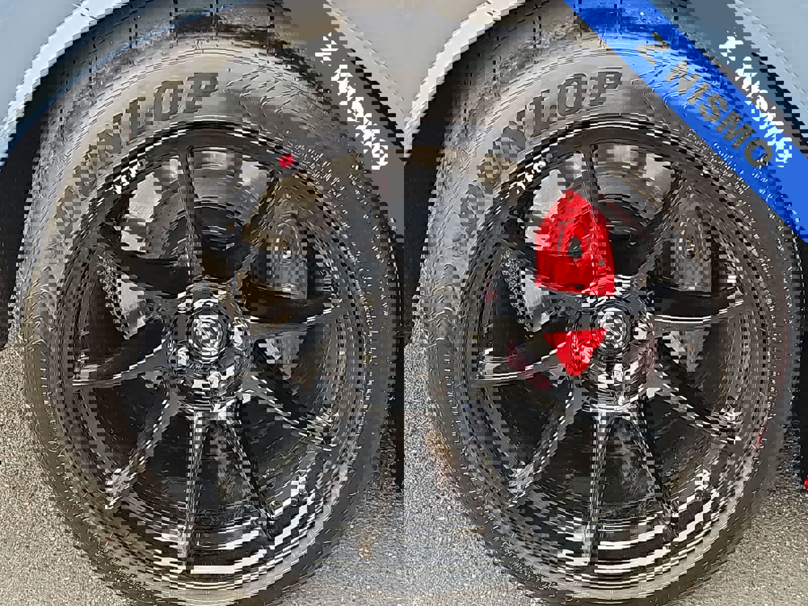 Used 2024 Nissan Z NISMO w/ Floor Mat Package image 12