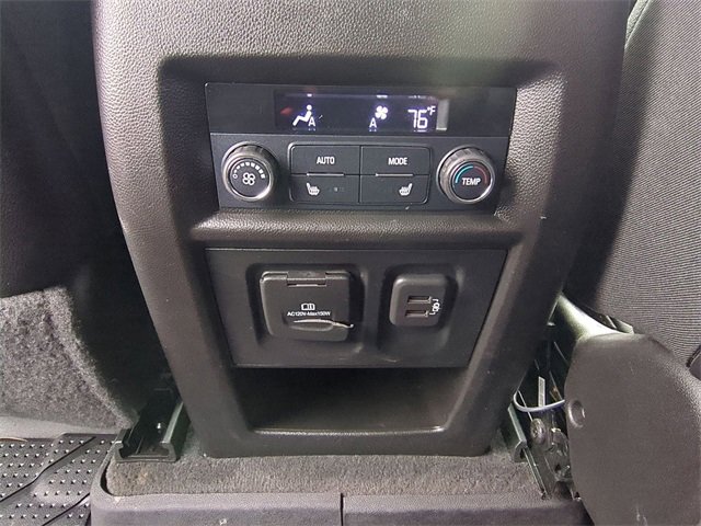 Used 2018 Chevrolet Traverse Premier w/ Redline Edition image 22