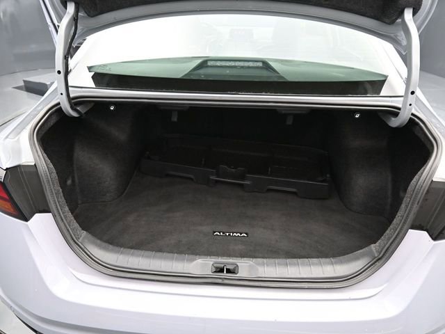 Used 2025 Nissan Altima 2.5 SR image 32