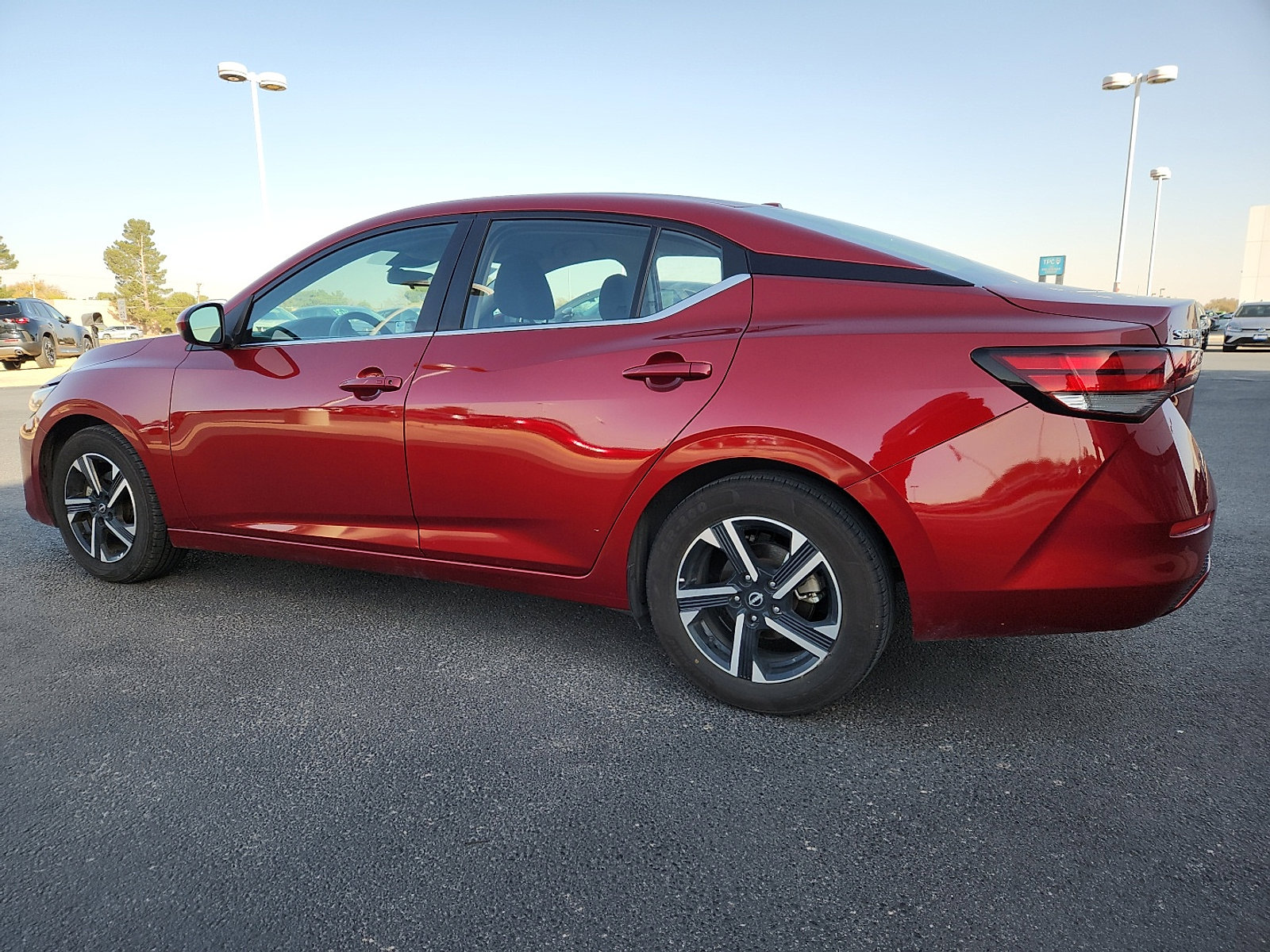Used 2024 Nissan Sentra SV image 4