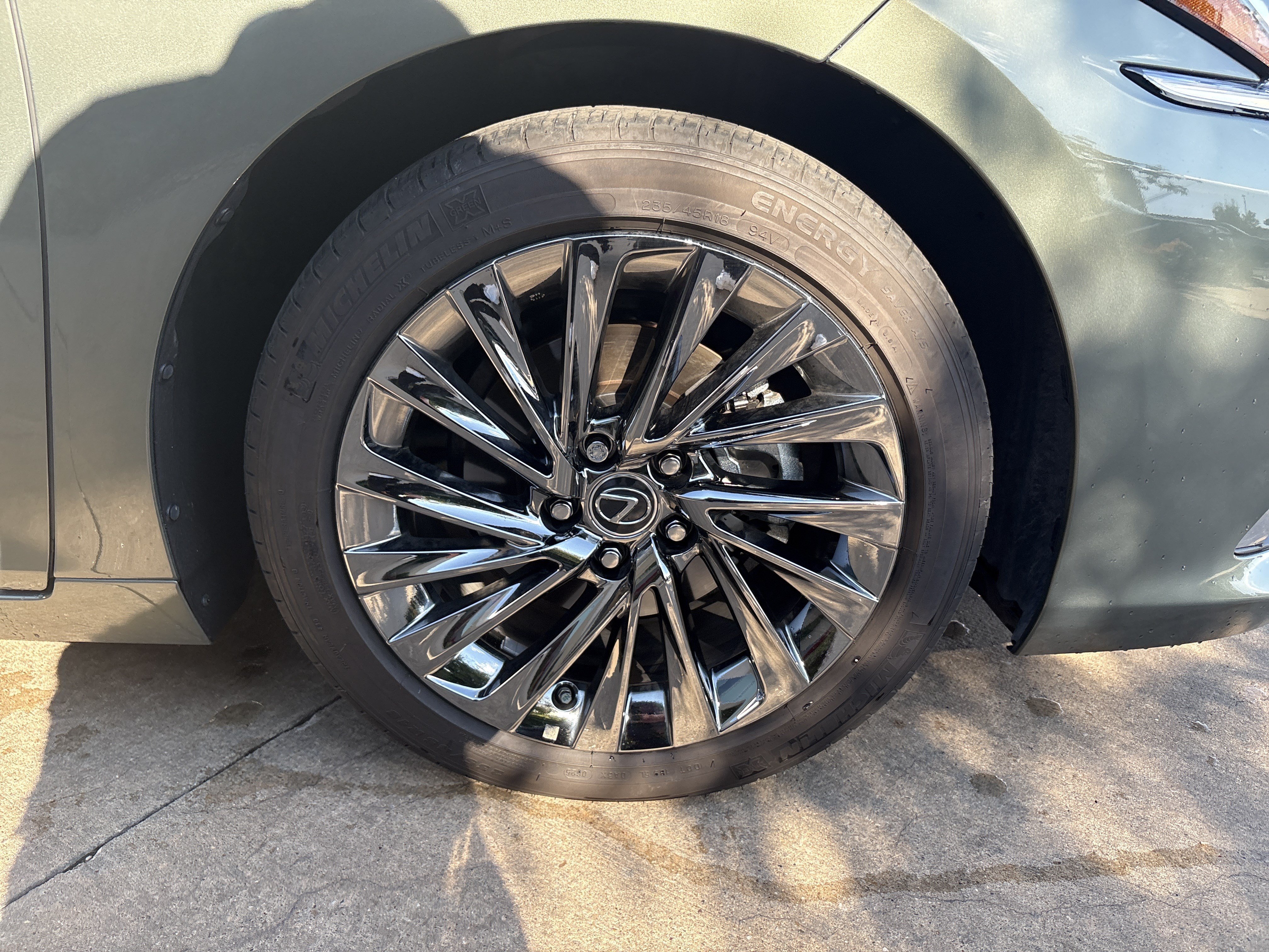 Certified 2025 Lexus ES 350 w/ Accessory Package (Z1) FWD image 13