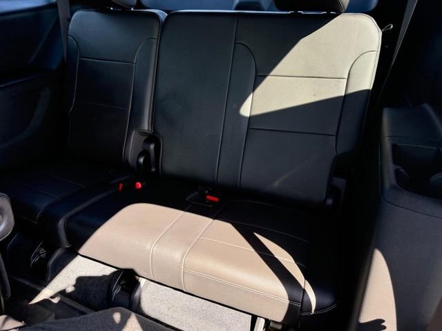 Certified 2023 Chevrolet Traverse Premier w/ Redline Edition image 10