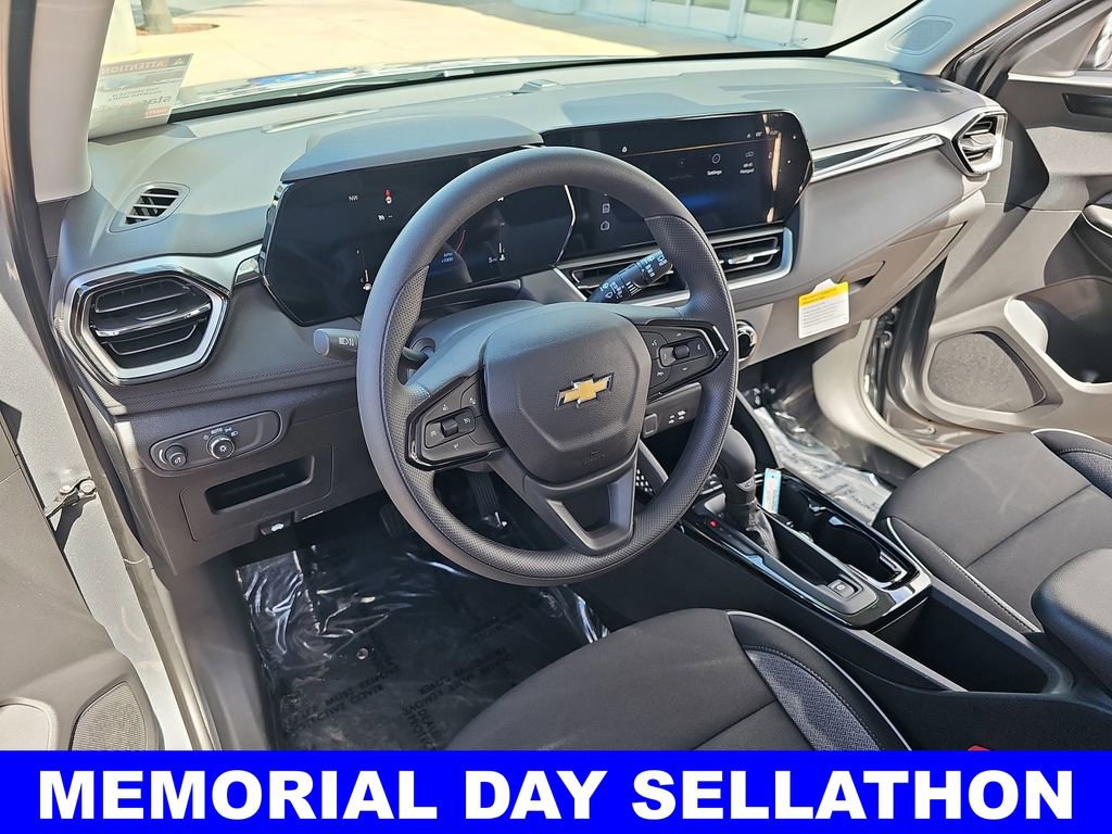 New 2026 Chevrolet TrailBlazer LS FWD image 15