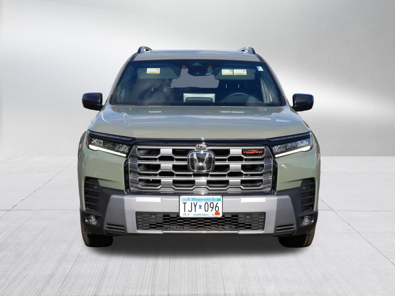 Certified 2026 Honda Pilot TrailSport image 2