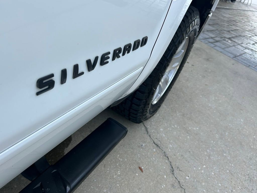 Used 2018 Chevrolet Silverado 1500 LT image 32