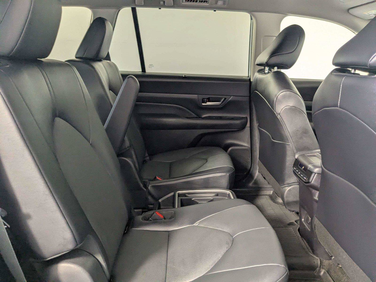 Certified 2026 Toyota Grand Highlander AWD image 28
