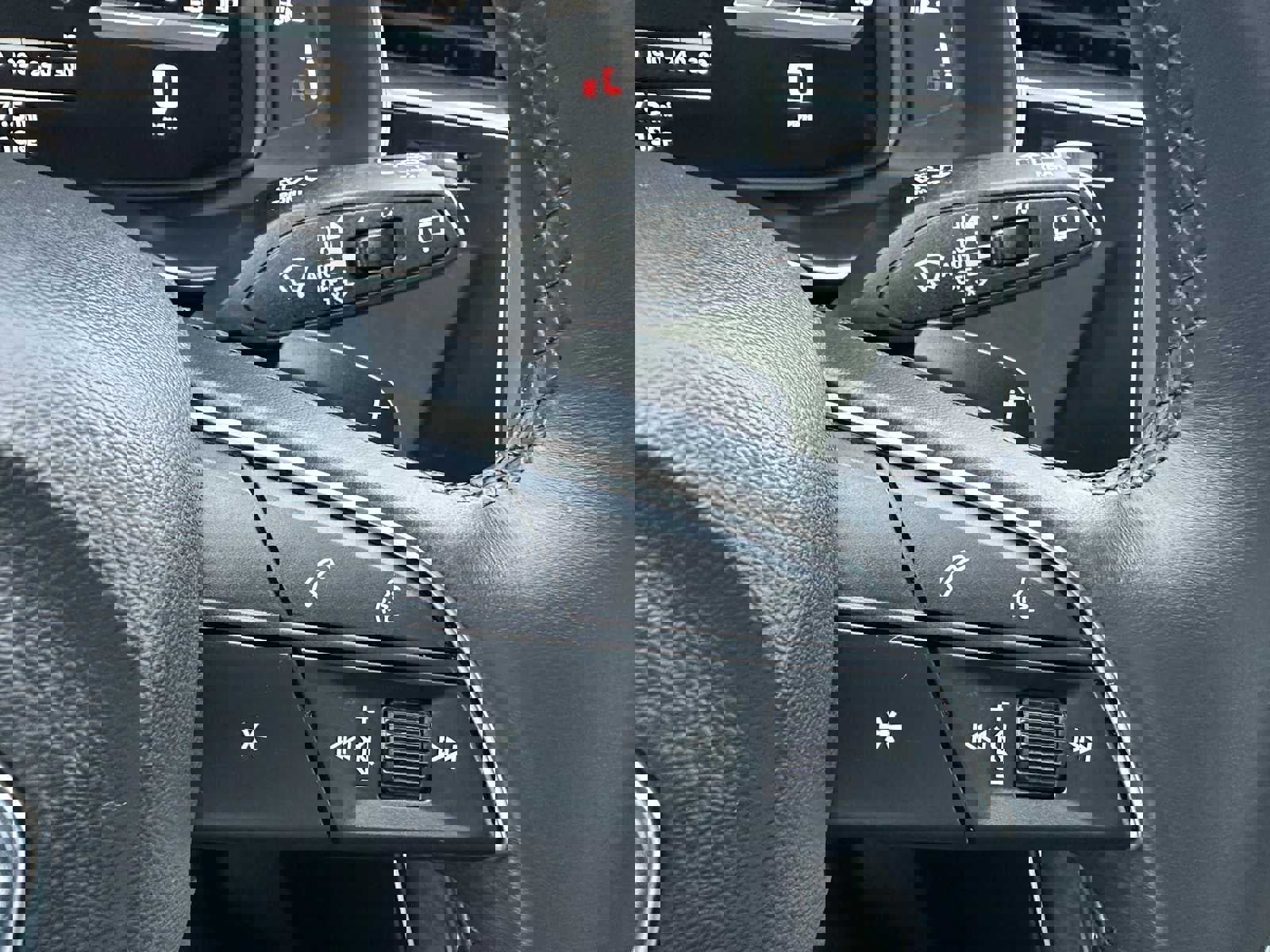 Used 2022 Audi Q7 Premium Plus image 37