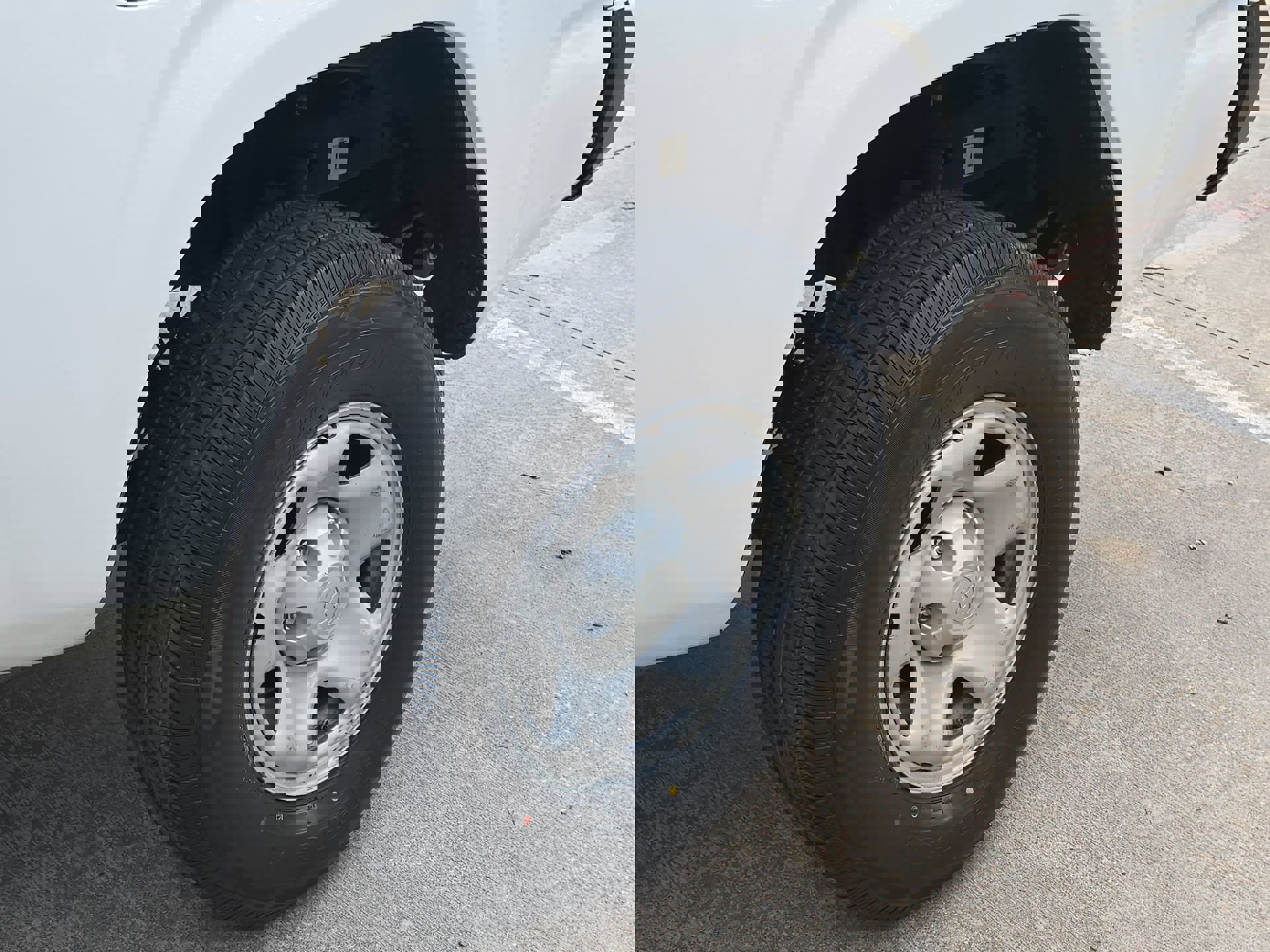 Used 2020 Toyota Tacoma SR RWD image 10