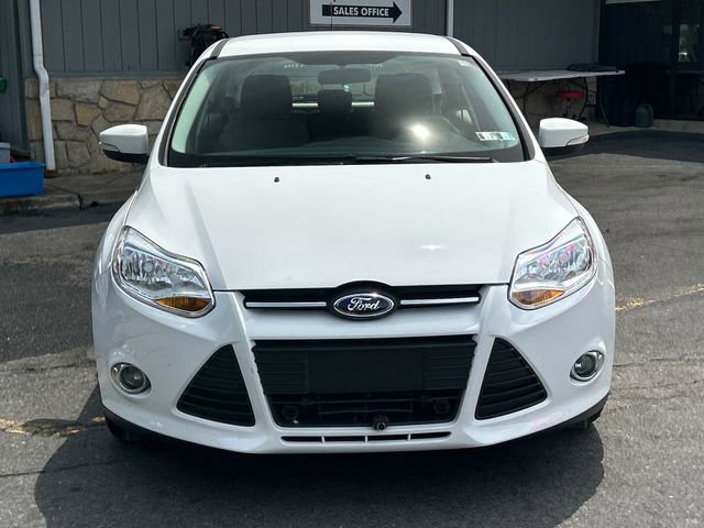 Used 2012 Ford Focus SE w/ SE Winter Pkg FWD image 9