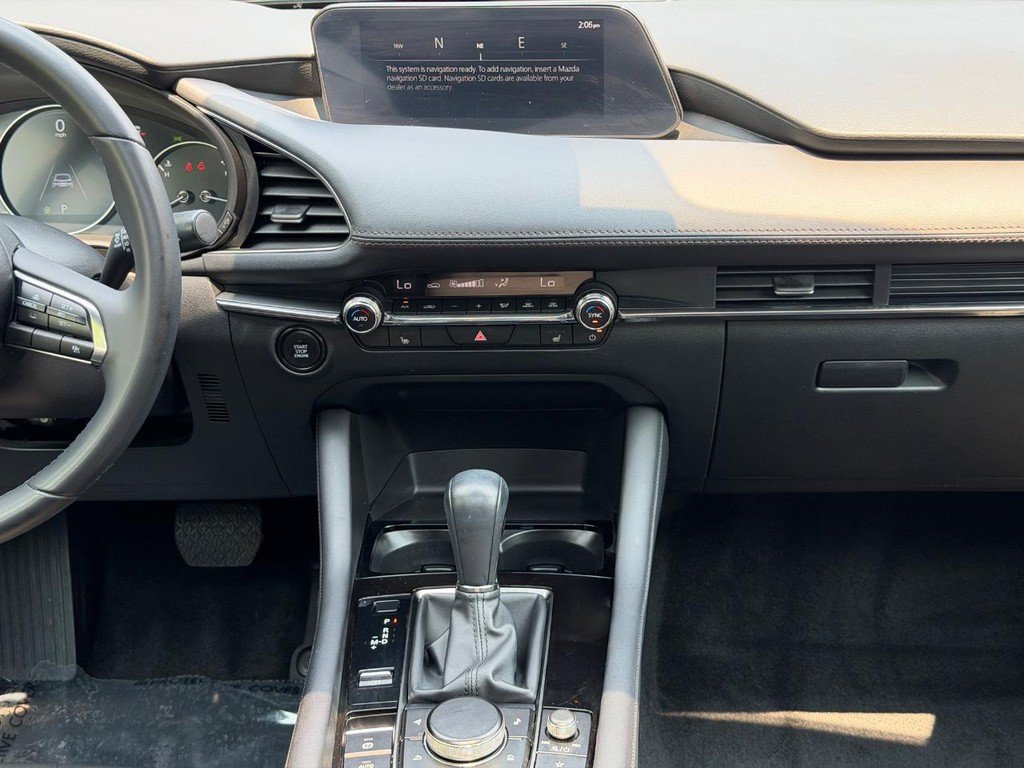 Used 2024 MAZDA MAZDA3 s FWD image 13