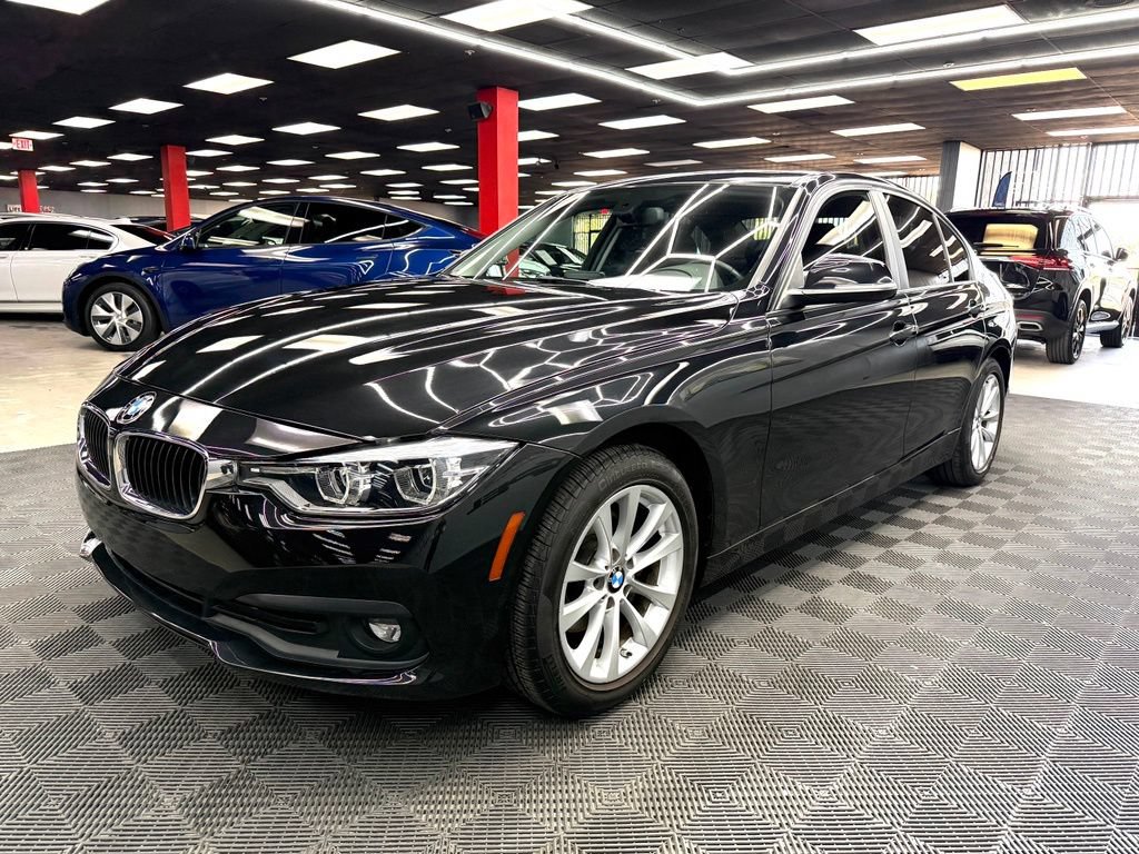 Used 2018 BMW 320i Sedan RWD image 7
