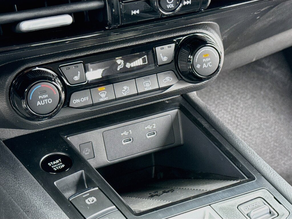 New 2026 Nissan Kicks SV w/ Cold Weather Package FWD image 12