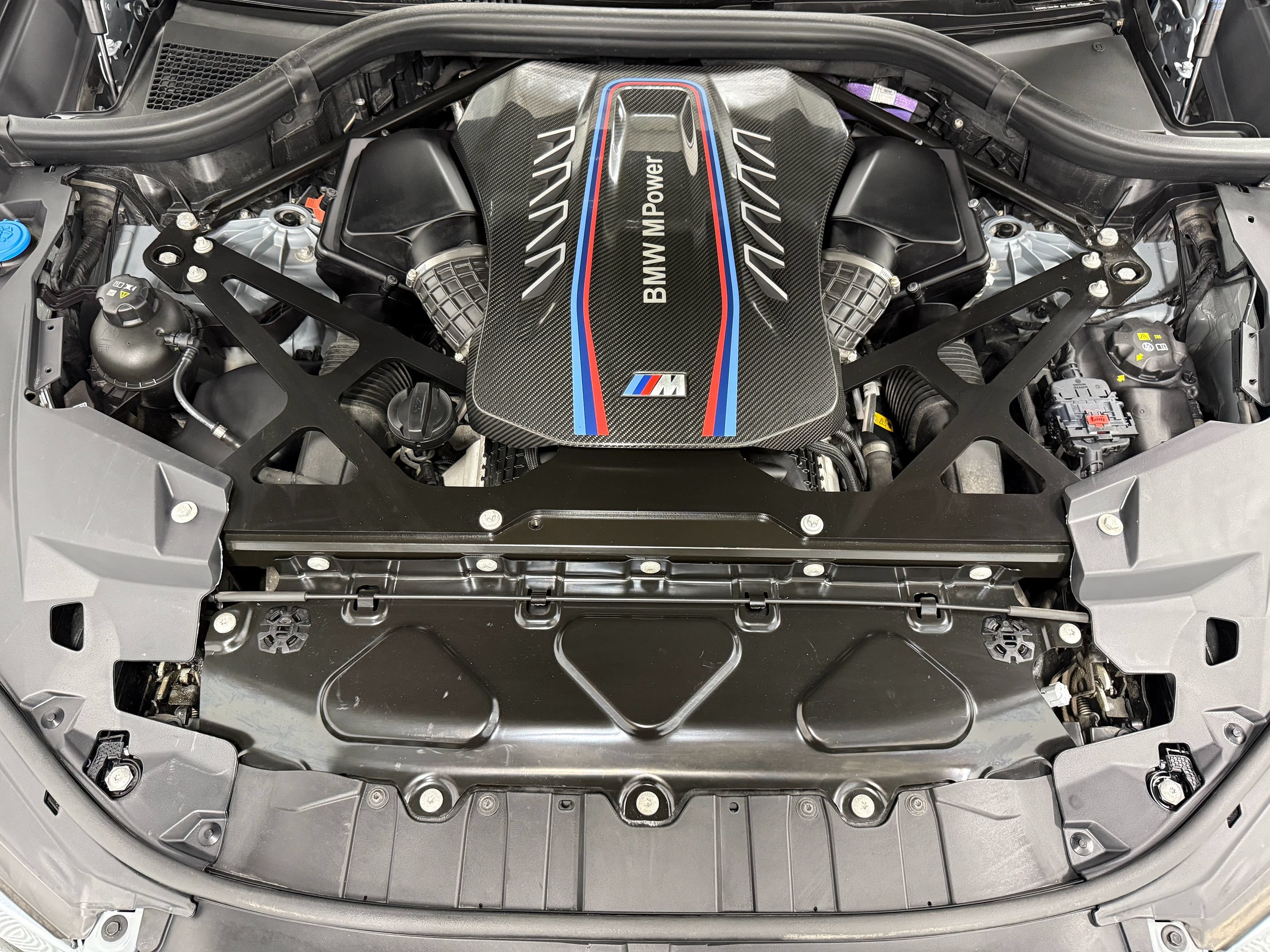 Used 2025 BMW X5 M Competition AWD/4WD image 47