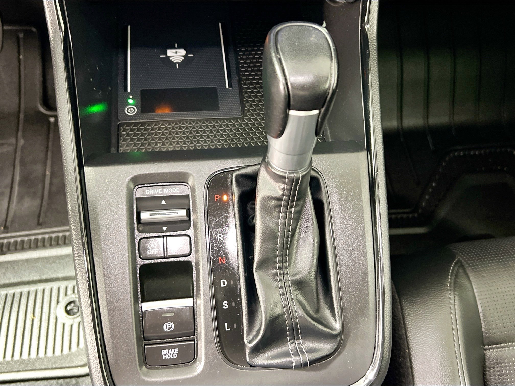 Used 2025 Honda CR-V EX-L image 13