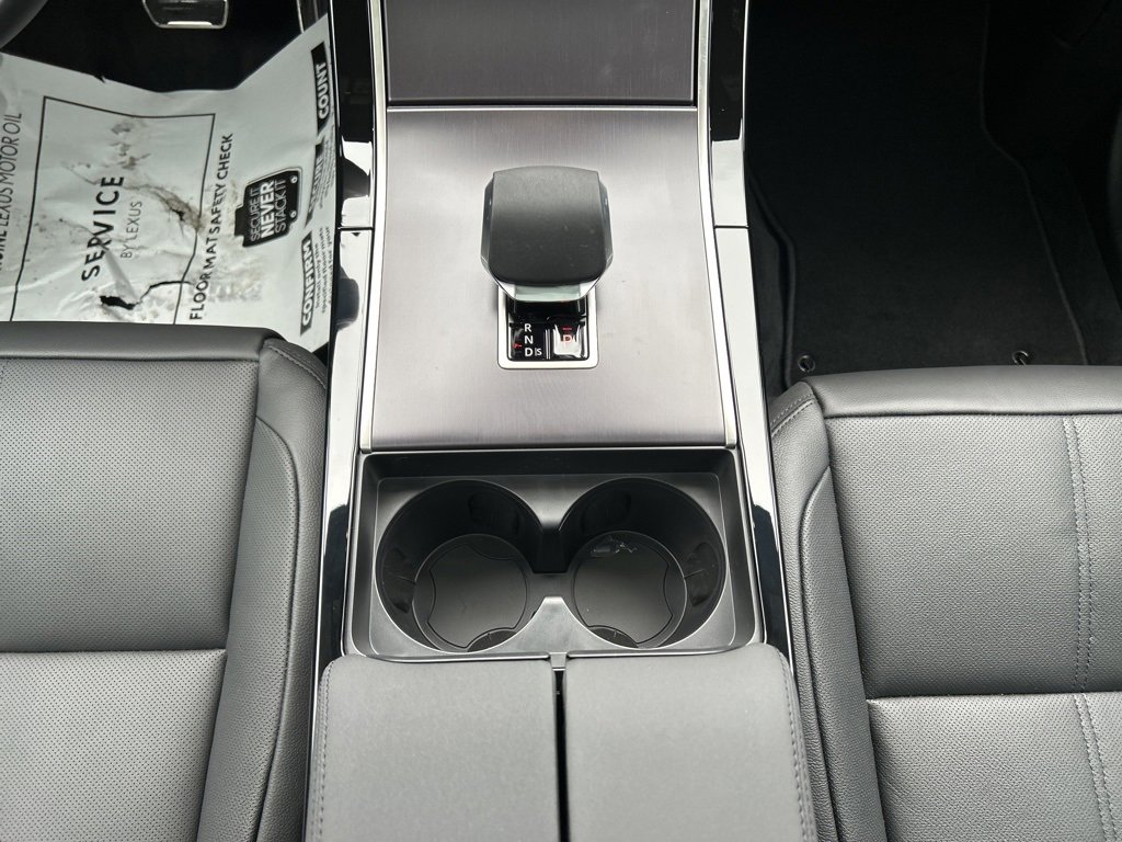 New 2026 Land Rover Range Rover Velar Dynamic SE image 23