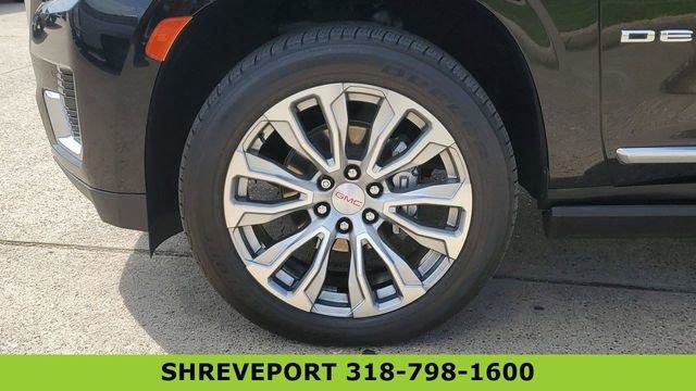 New 2023 GMC Yukon XL Denali AWD/4WD image 18