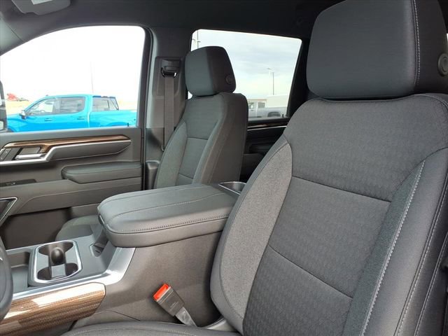 New 2026 Chevrolet Silverado 2500 LT w/ All Star Edition AWD/4WD image 11
