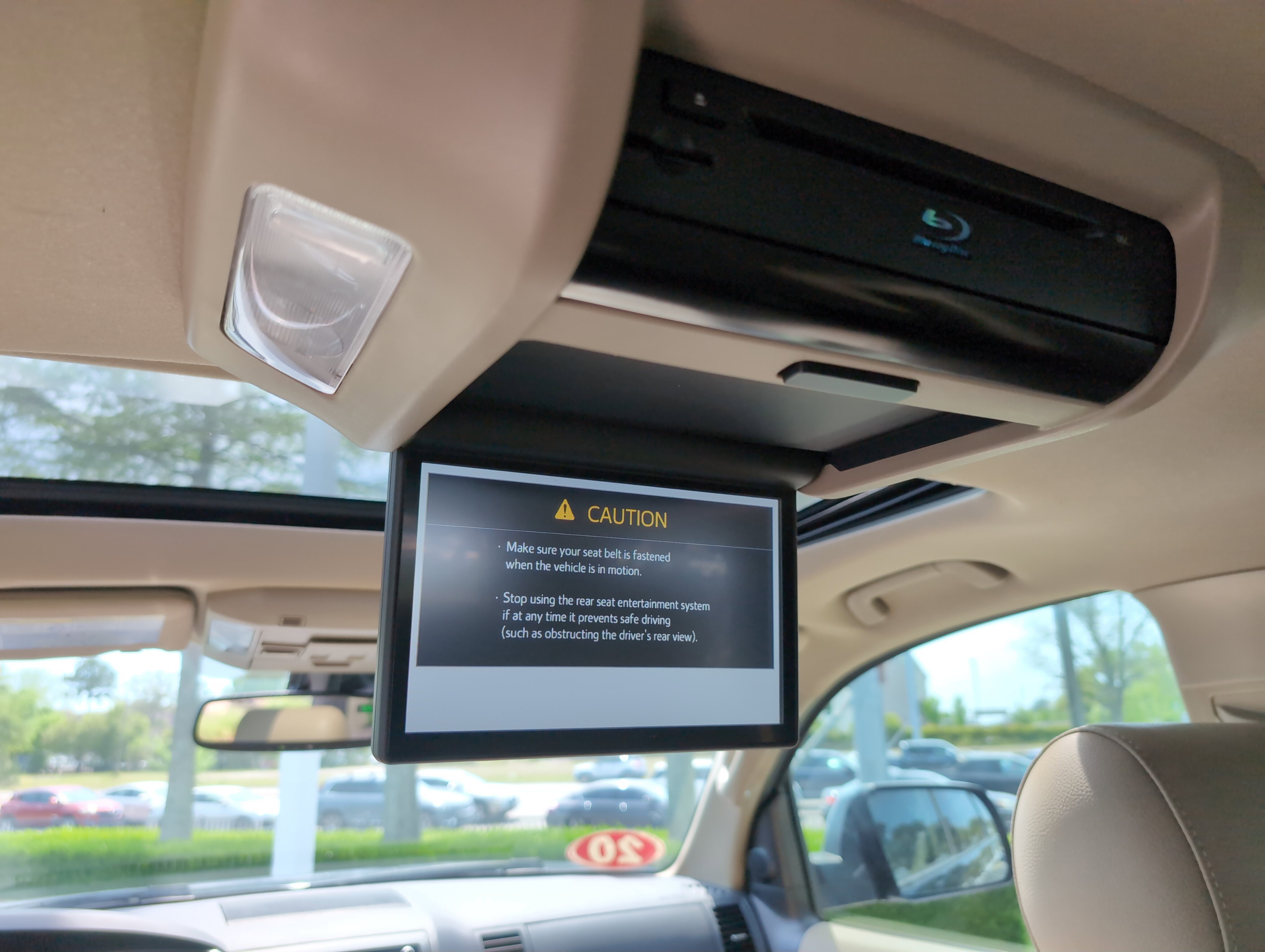 Used 2020 Toyota Sequoia Platinum AWD/4WD image 28