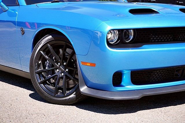 Used 2023 Dodge Challenger SRT Hellcat image 4
