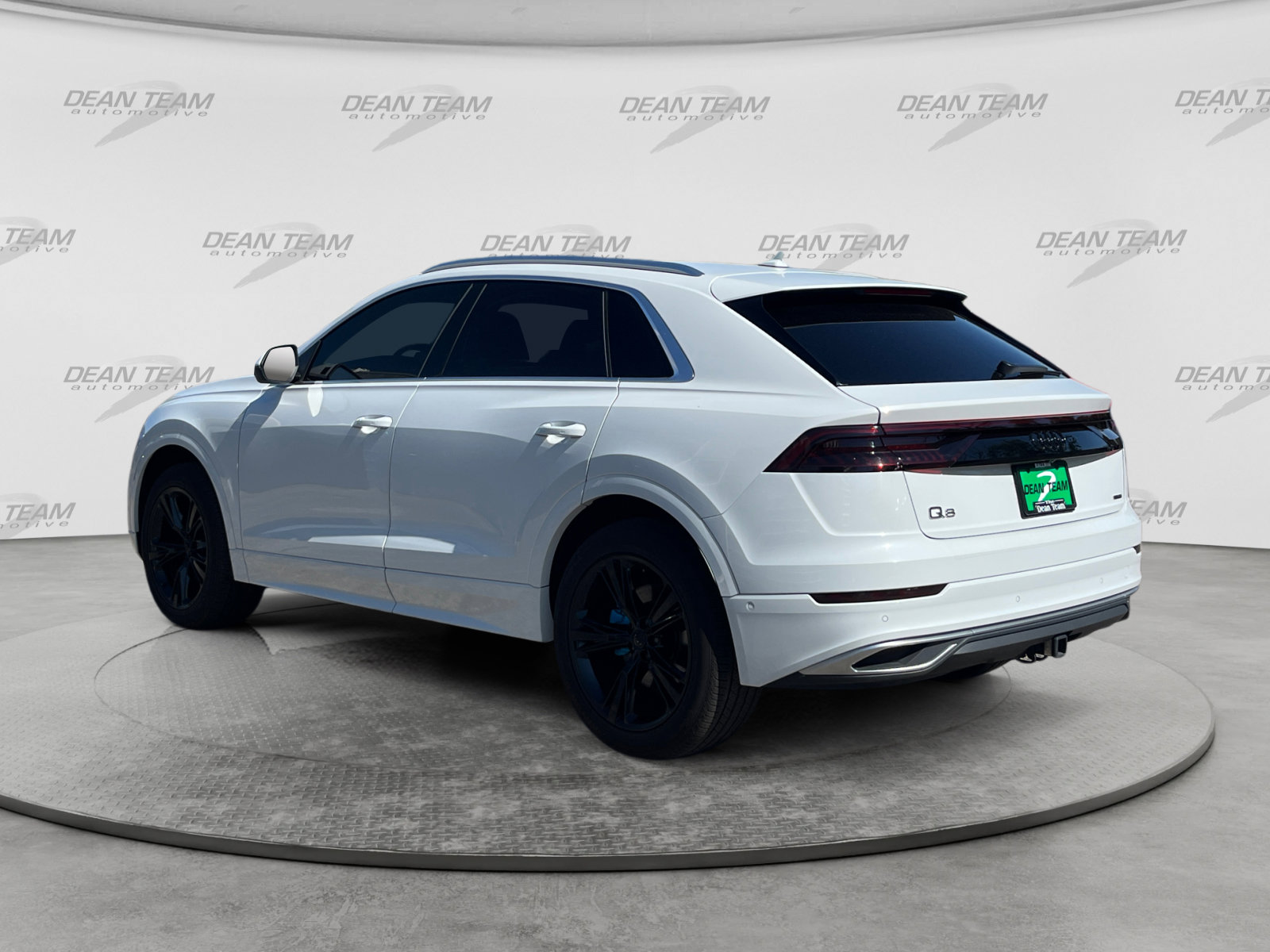 Used 2019 Audi Q8 Premium Plus w/ Premium Plus AWD/4WD image 7
