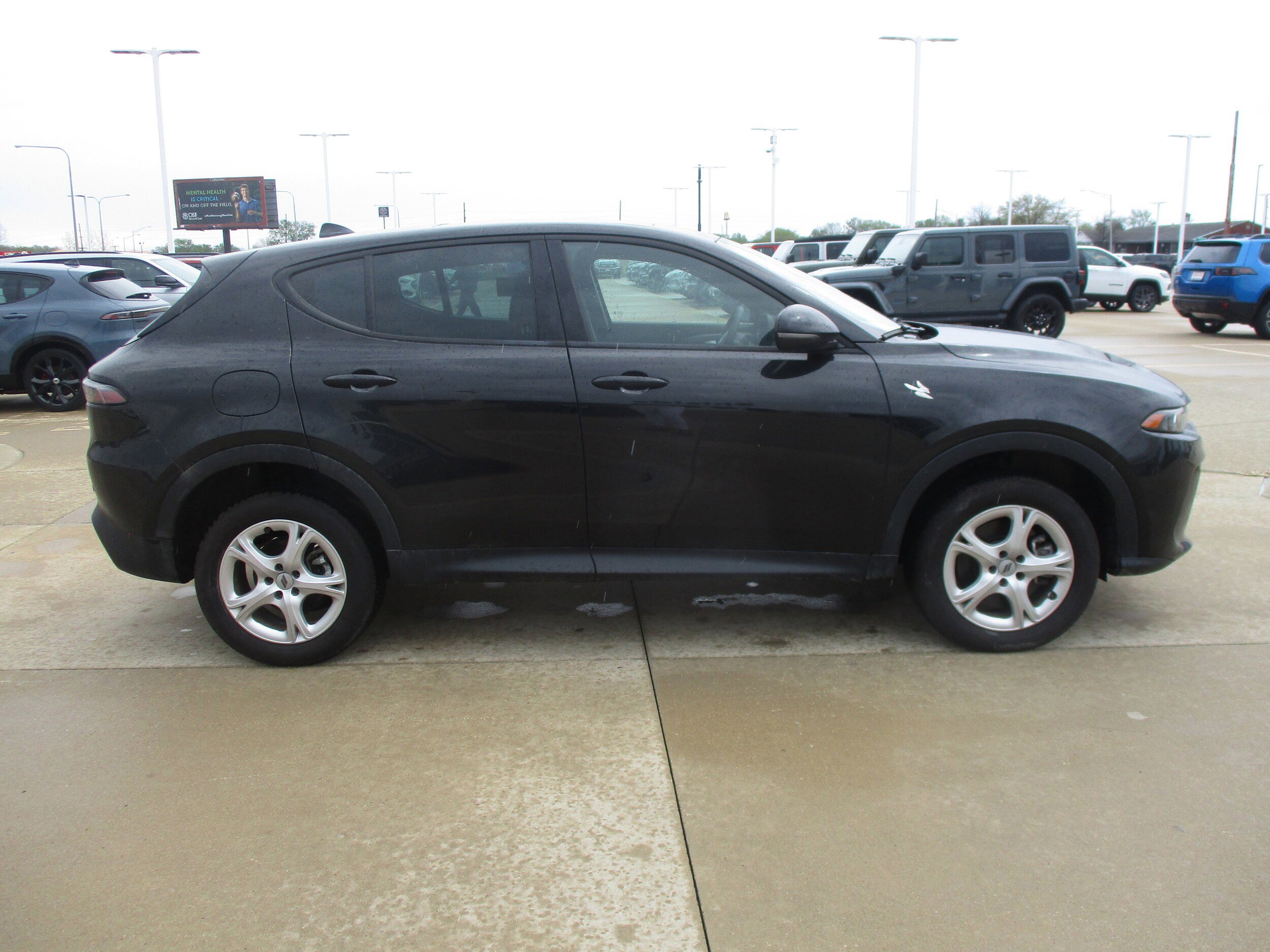 Used 2024 Dodge Hornet GT AWD/4WD image 6