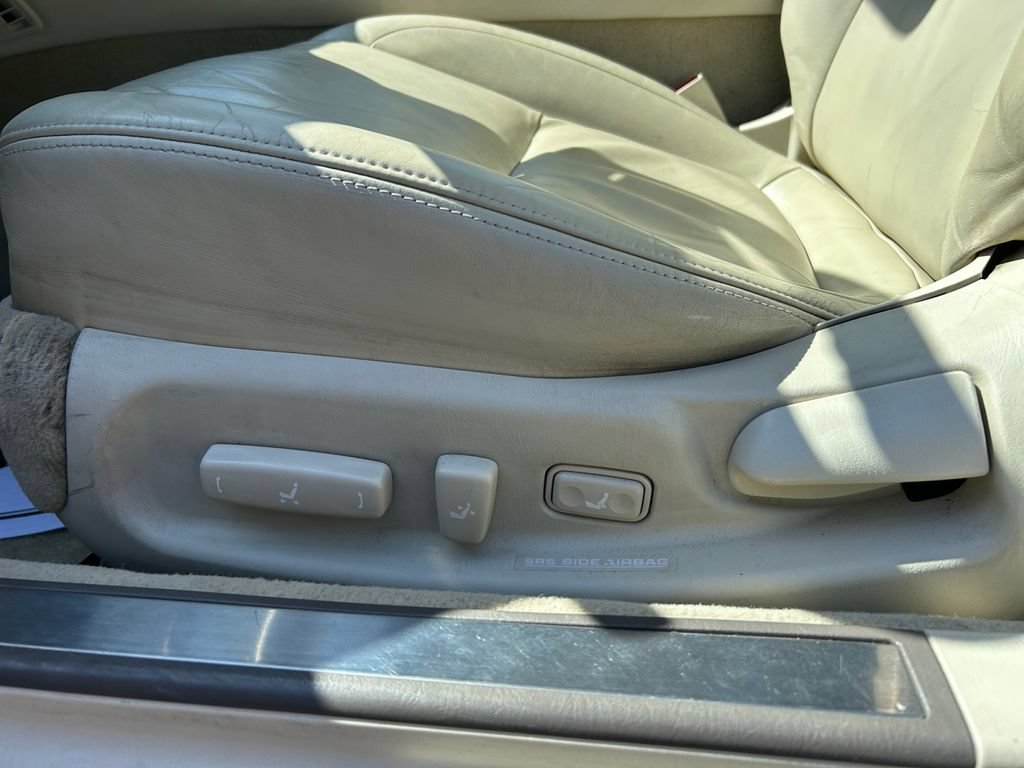 Used 2002 Lexus SC 430 Convertible RWD image 13
