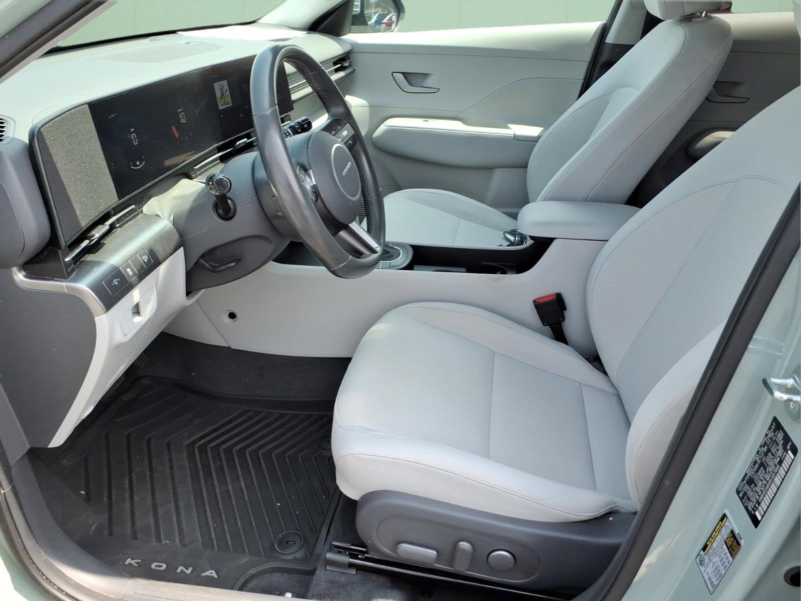 Used 2024 Hyundai Kona SEL FWD image 20