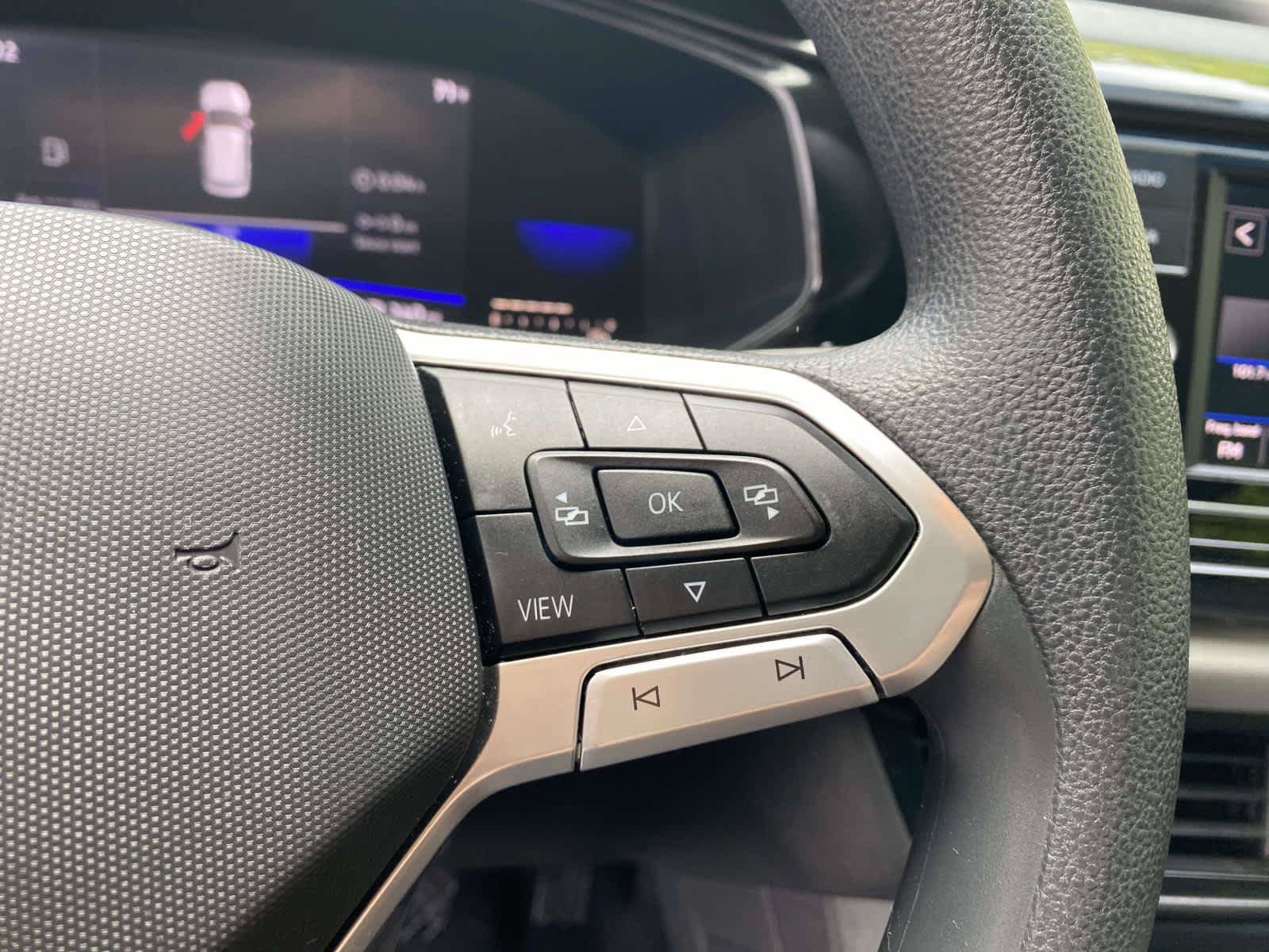 Certified 2022 Volkswagen Taos S FWD image 12