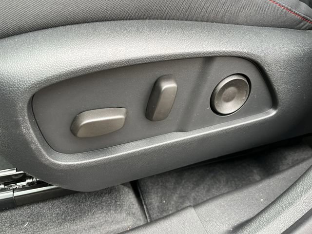 New 2026 Chevrolet Equinox RS w/ Convenience Package III AWD/4WD image 15