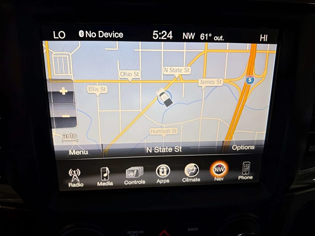 Used 2017 RAM 1500 Laramie AWD/4WD image 27