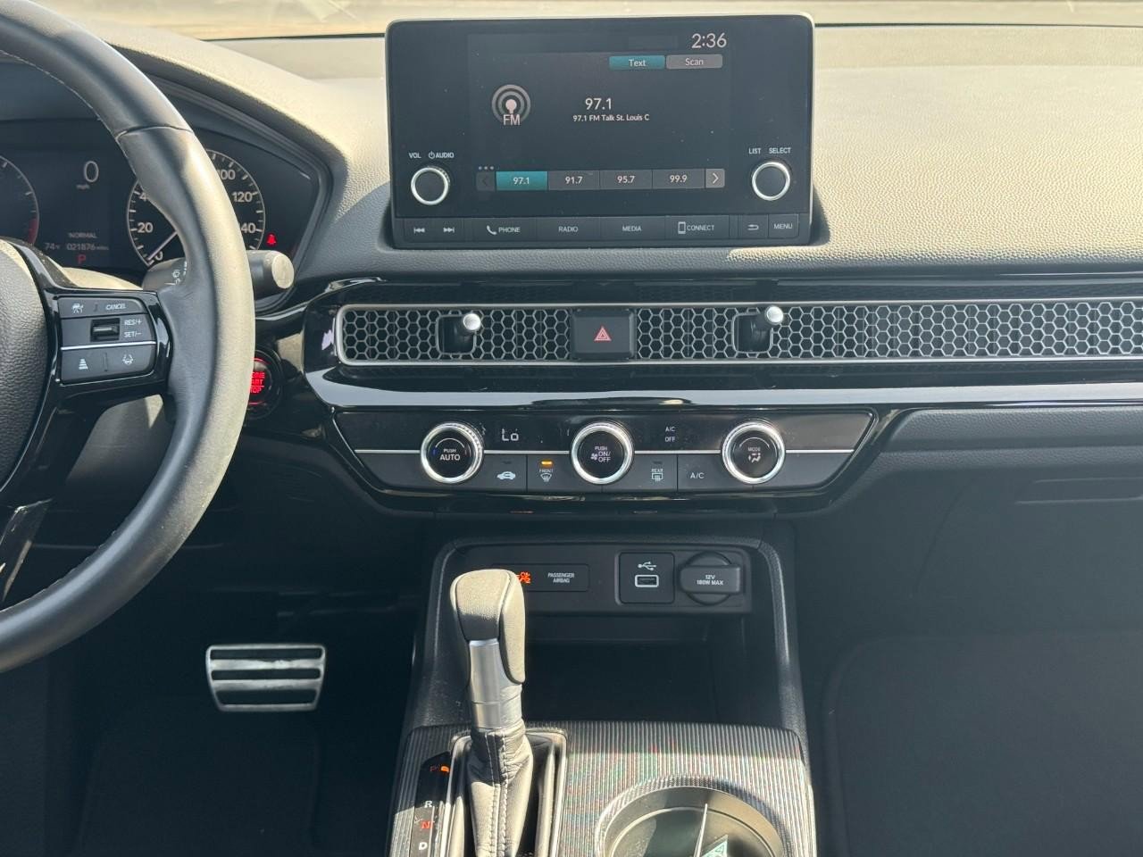 Certified 2025 Honda Accord SE image 14