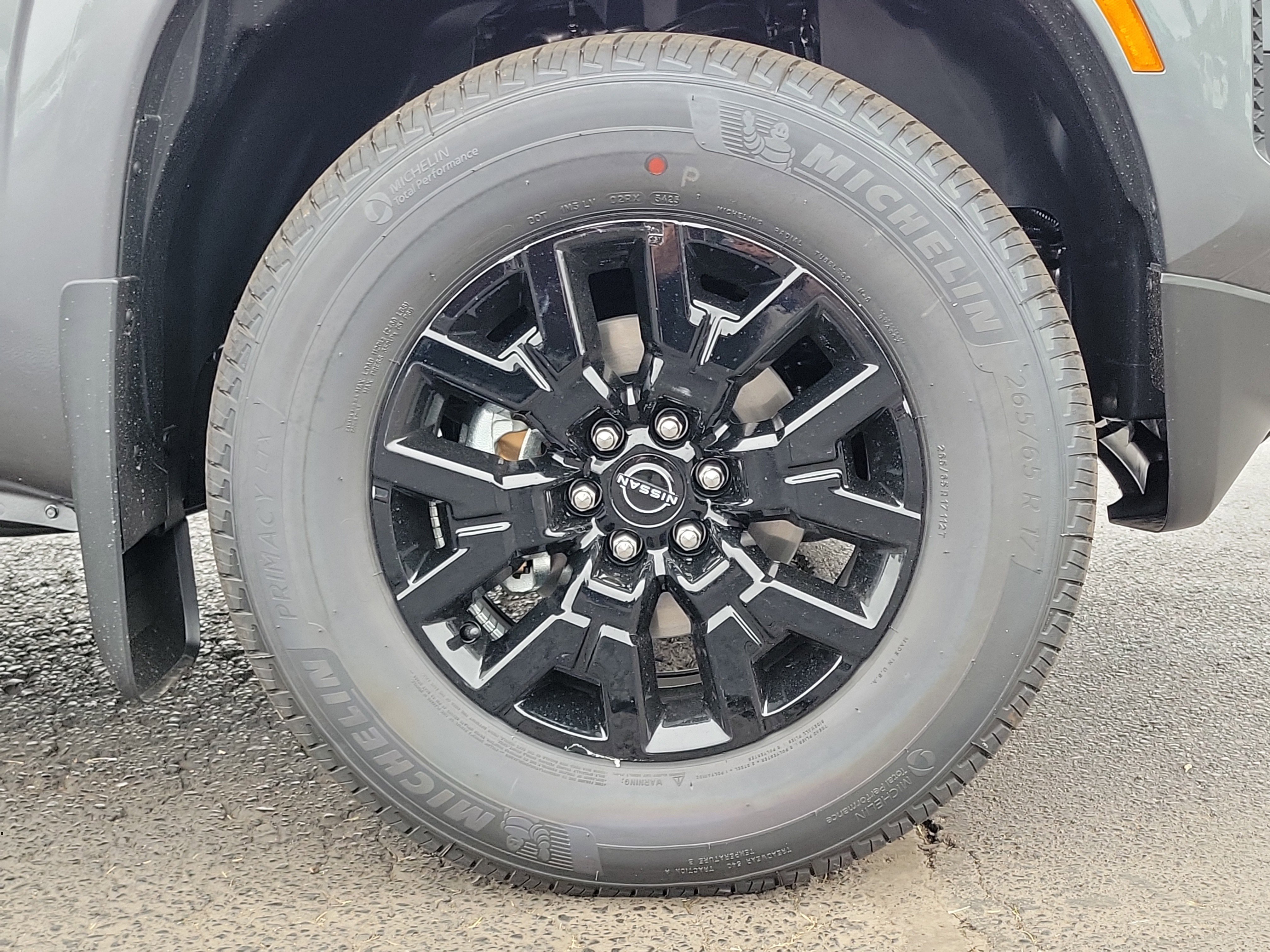 New 2026 Nissan Frontier SV image 5