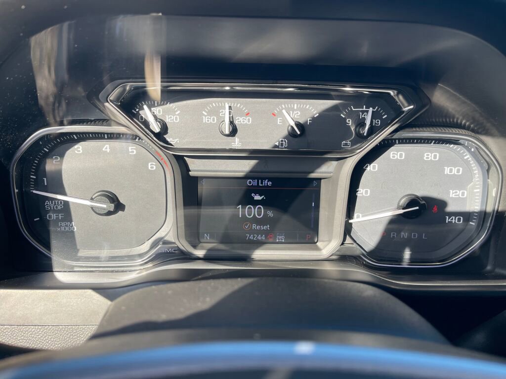 Used 2020 GMC Sierra 1500 Elevation w/ Elevation Value Package image 15