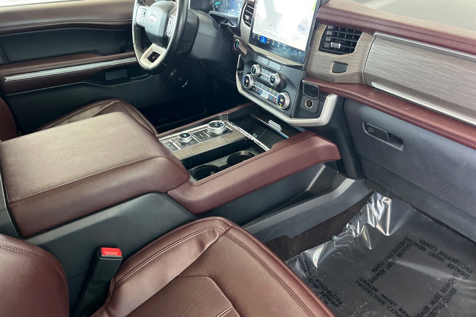 Used 2023 Ford Expedition Limited image 18