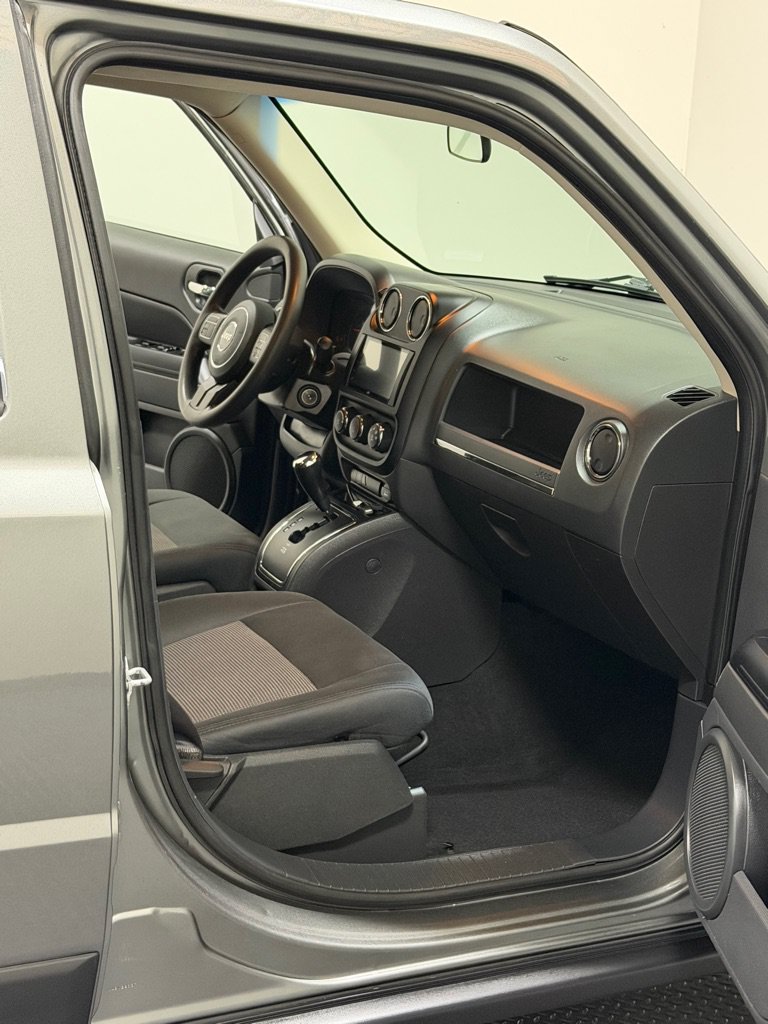 Used 2012 Jeep Patriot Sport w/ PWR Value Group AWD/4WD image 11