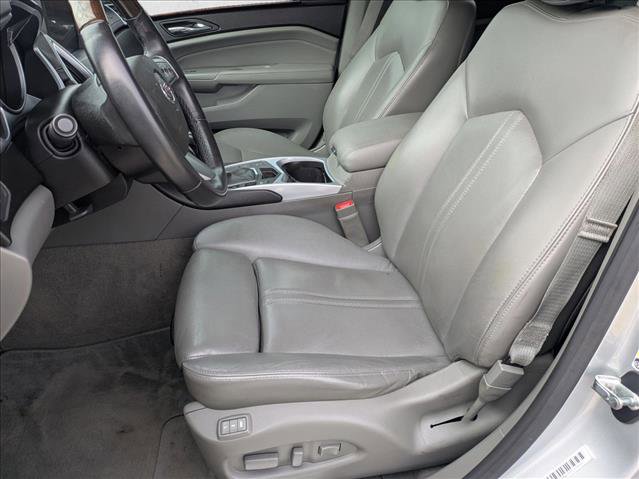 Used 2011 Cadillac SRX Premium image 16