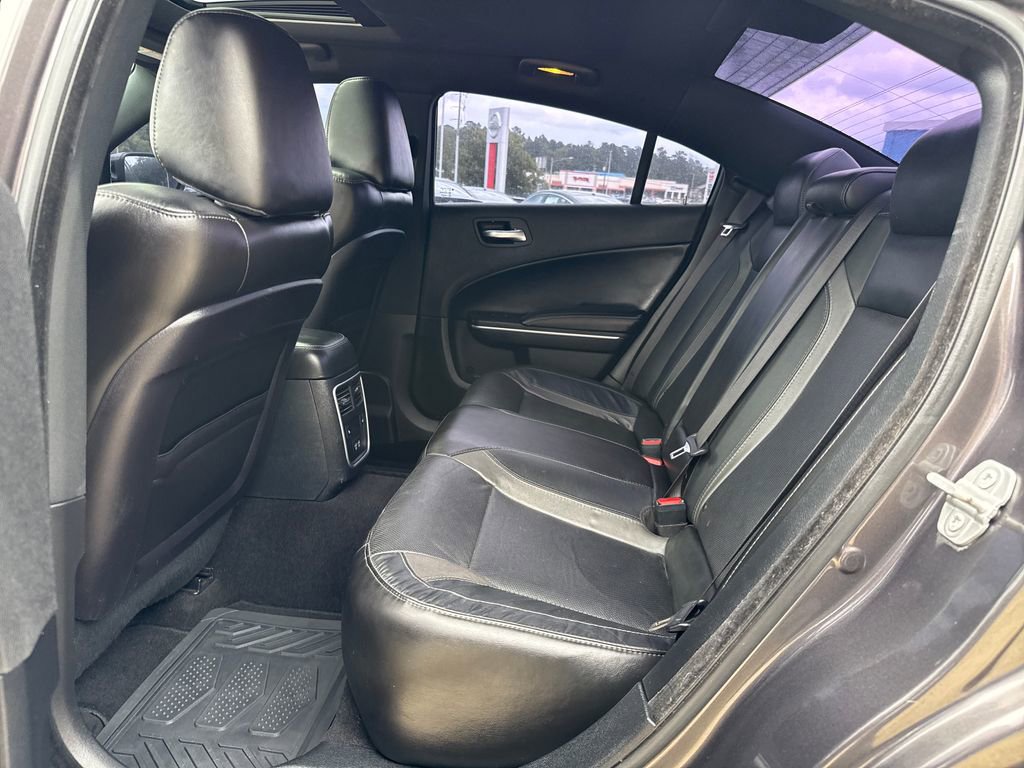 Used 2021 Dodge Charger SXT w/ Leather Interior Group RWD image 25