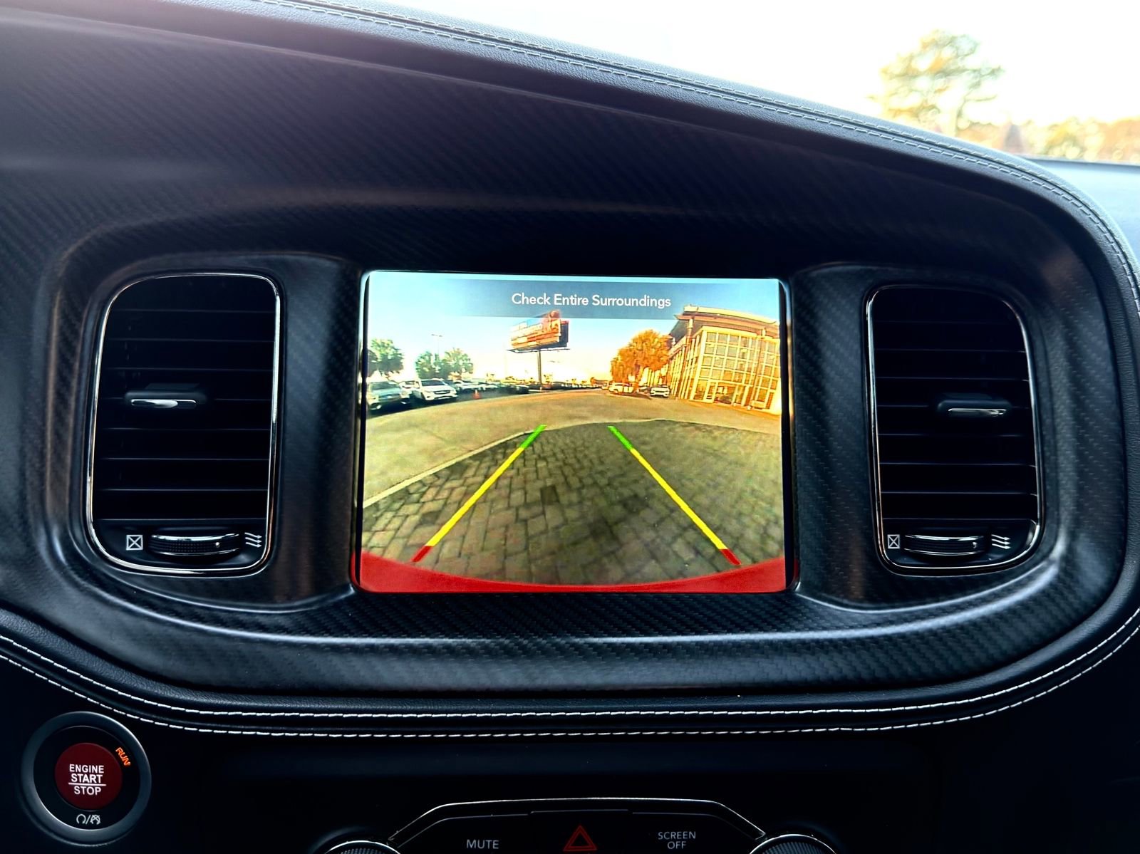 Used 2020 Dodge Charger SRT Hellcat w/ Harman/Kardon Audio Group image 4