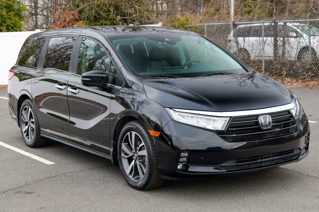 Used 2023 Honda Odyssey Touring image 9