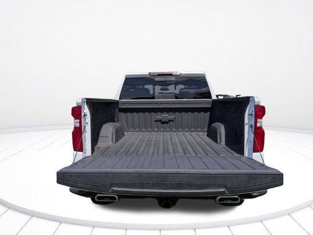 Used 2025 Chevrolet Silverado 1500 LT Trail Boss w/ Convenience Package II AWD/4WD image 12