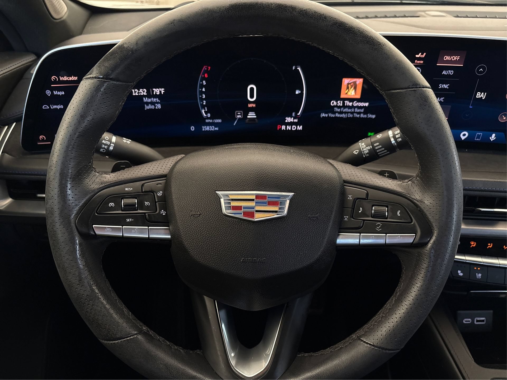 Certified 2024 Cadillac XT4 Sport FWD image 19
