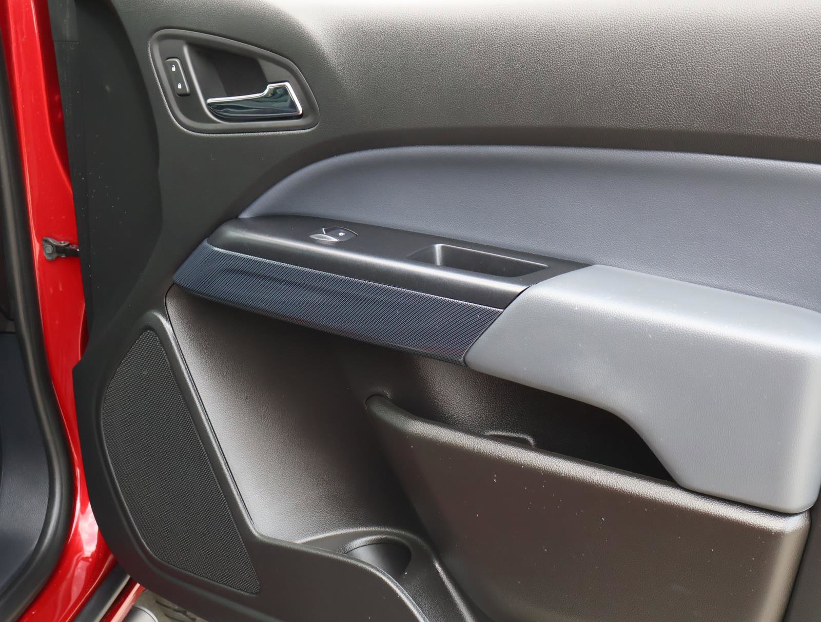 Used 2020 Chevrolet Colorado Z71 image 16