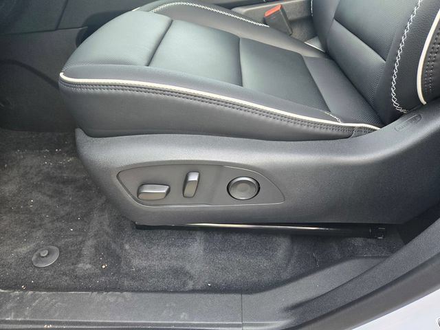 New 2026 GMC Acadia Denali w/ Super Cruise Package AWD/4WD image 10