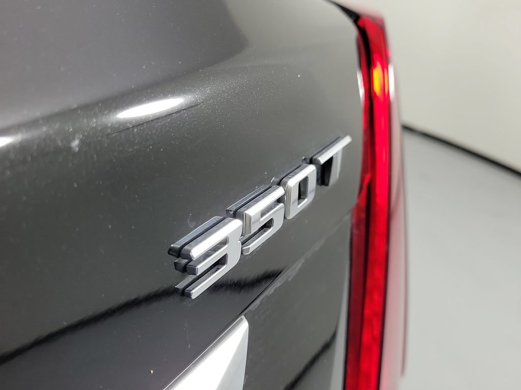 Certified 2023 Cadillac XT5 Luxury FWD image 6