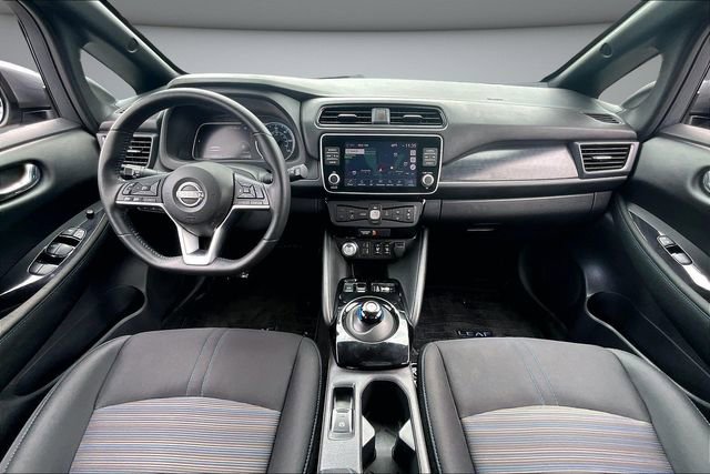 Certified 2025 Nissan Leaf SV Plus FWD image 7