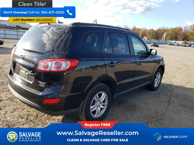 Used 2012 Hyundai Santa Fe GLS image 4