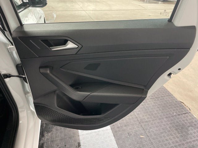 Certified 2023 Volkswagen Jetta SEL FWD image 5