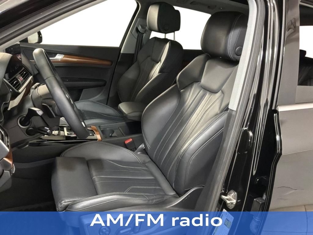Used 2023 Audi Q5 e Premium w/ Convenience Package AWD/4WD image 7