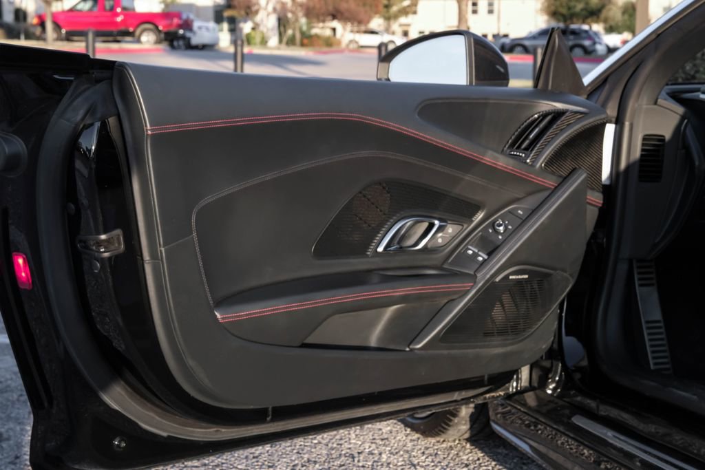 Used 2018 Audi R8 V10 plus image 36